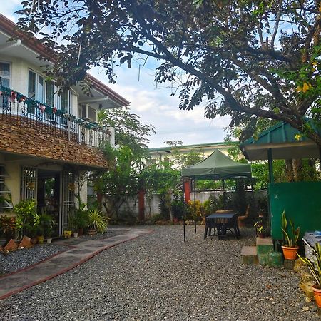 Monte Rio Gardens Bed & Breakfast Аламинос Екстериор снимка